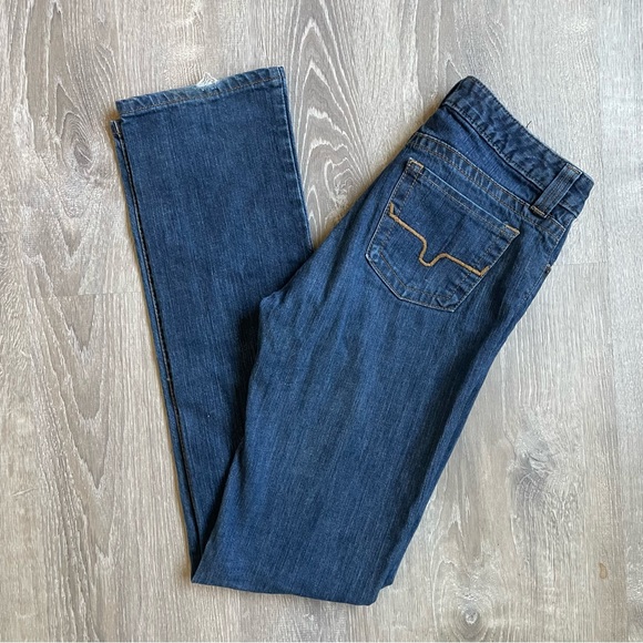 Kimes Jeans - Picture 2 of 5